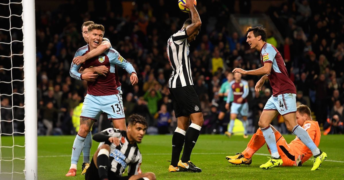 LUCKY88 Burnley vs Newcastle United - Nhận định bóng đá 14/12/2019 - Khó khăn tìm đến