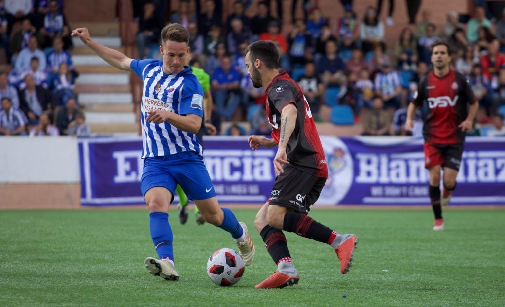 LUCKY88 Deportivo La Coruña vs Racing de Santander - Nhận định bóng đá 17/01/2020 - Khác biệt thể hiện